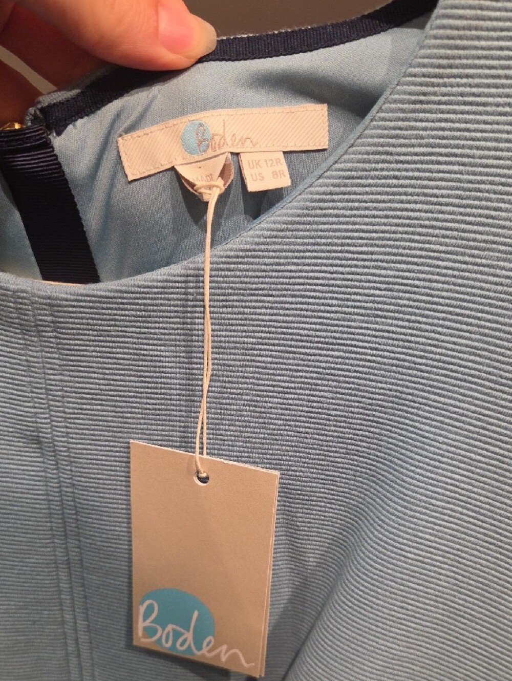 NWT Boden Light Blue Sleeveless Sheath Dress with Navy Waist Panels - Picture 3 of 4